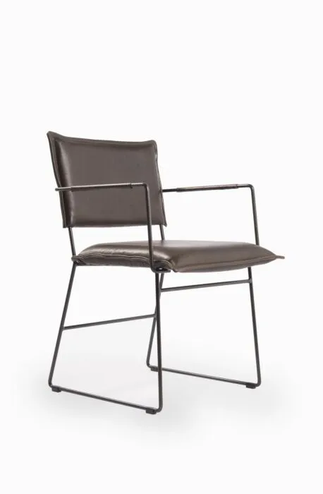 Laatste Versie Jess design Norman met arm Luxor eetkamerstoel