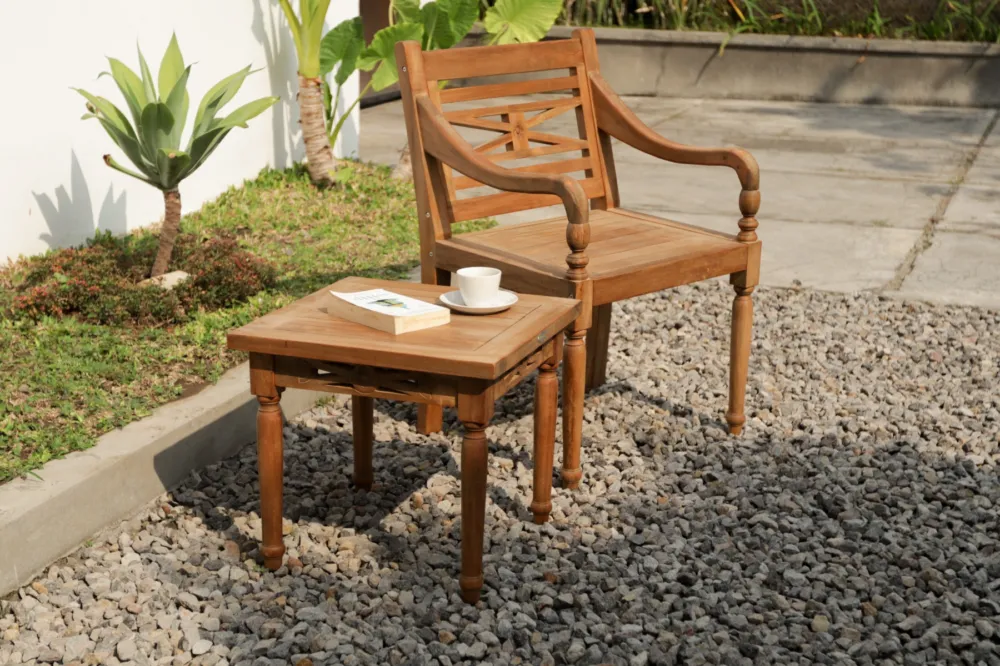 Must-Have Batavia Teakhouten Koffietafel 50×50 cm – Klassiek Design met Houtsnijwerk