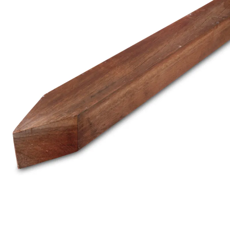 hardhout - puntpaal Angelim vermelho paal met punt - 85x85 mm - geschaafd - rechte puntpaal - angelim vermelho hardhout AD 20-25% - Angelim vermelho paal met punt - 85x85 mm - geschaafd: 300 cm Koop Online