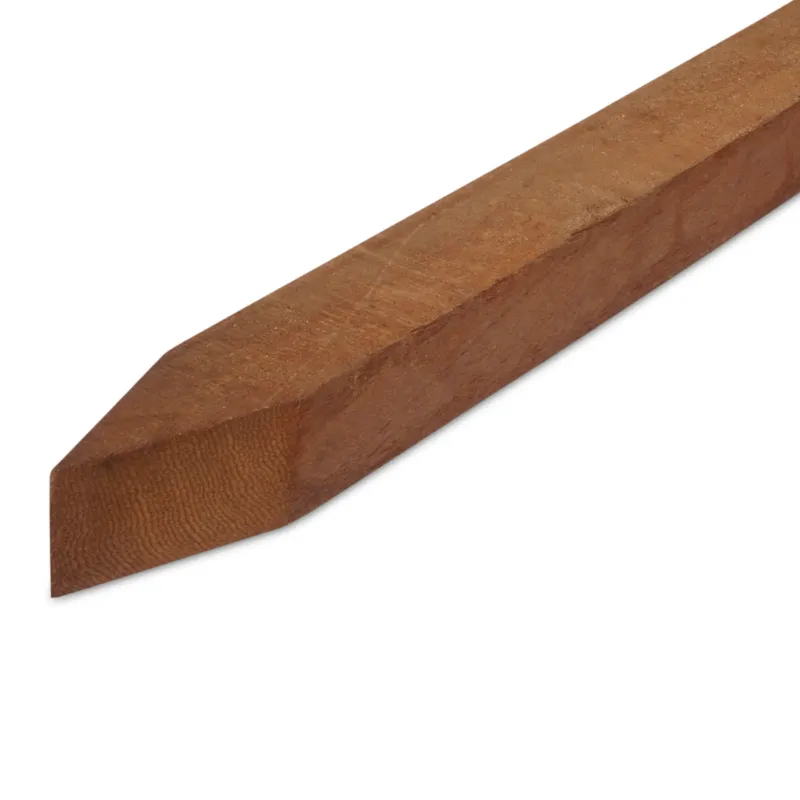 hardhout - puntpaal Azobé paal met punt - 70x70 mm - fijnbezaagd / ruw - rechte puntpaal - azobe hardhout AD 20-25% - Azobé paal met punt - 70x70 mm - ruw: 200 cm Uitverkoop